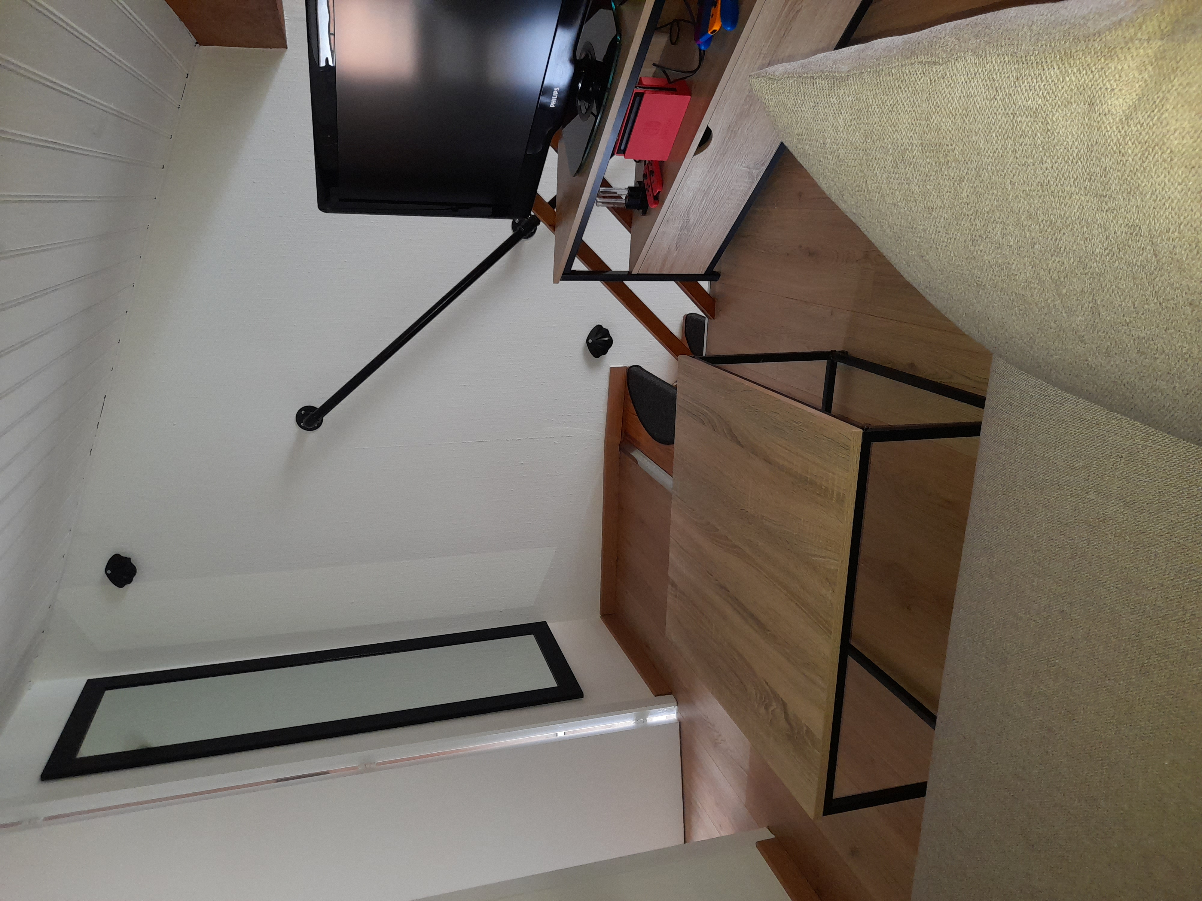 Mezzanine avec TV et Switch