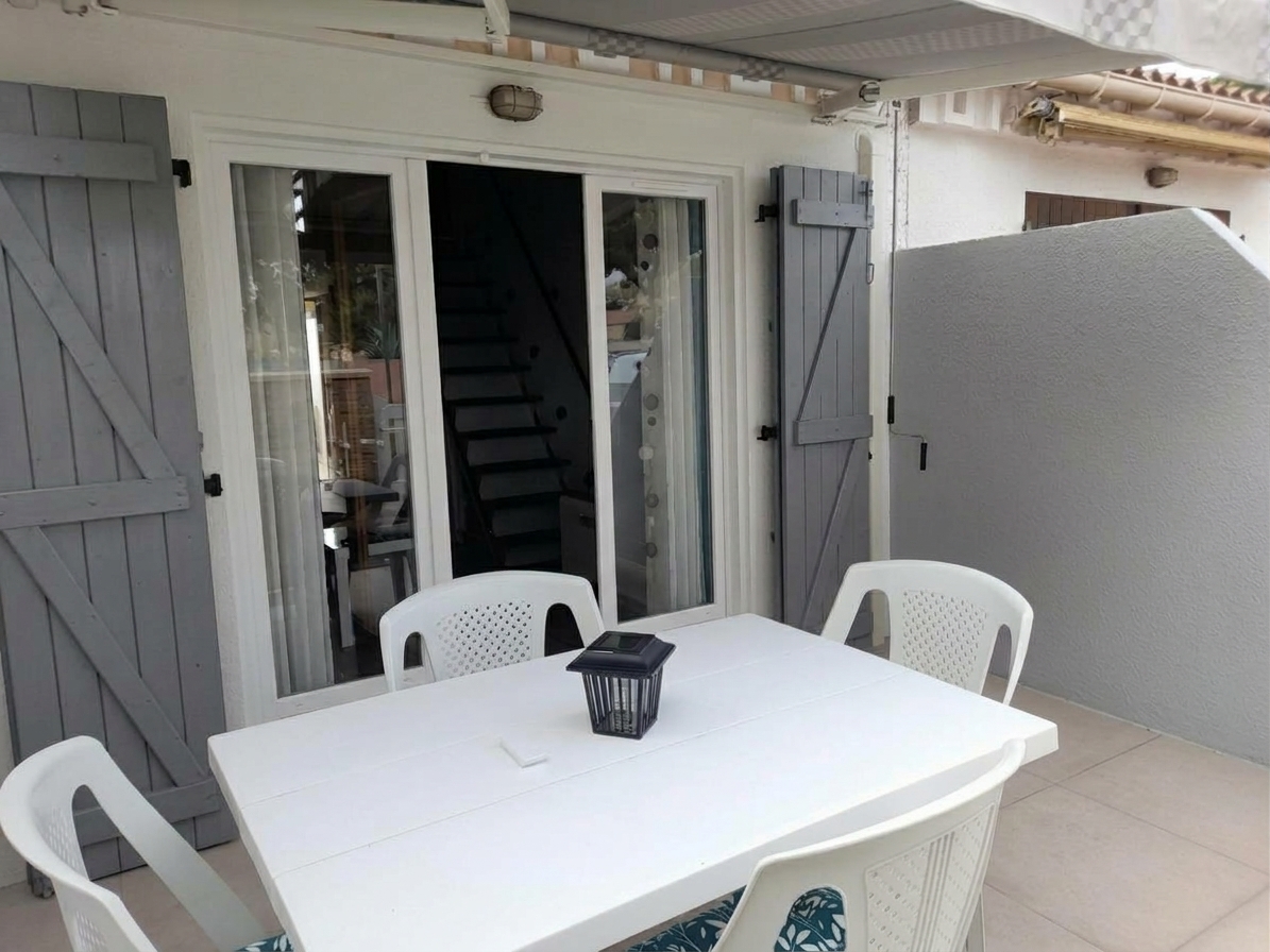 Terrasse repas extérieur